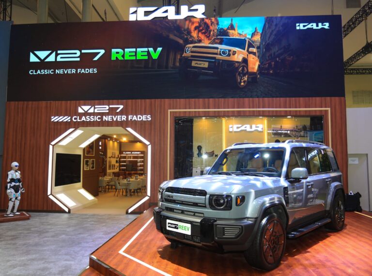 Foto 1 iCAR resmi memperkenalkan iCAR V27 di ajang GIIAS 2026.
