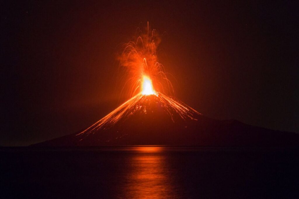 Gunung Api Anak Krakatau