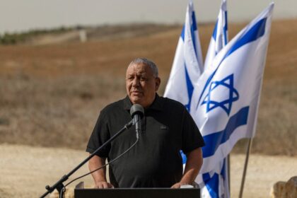 Gadi Eisenkot Tantang Netanyahu, Pemilu Israel 2026 Jadi Ujian Arah Politik Negara
