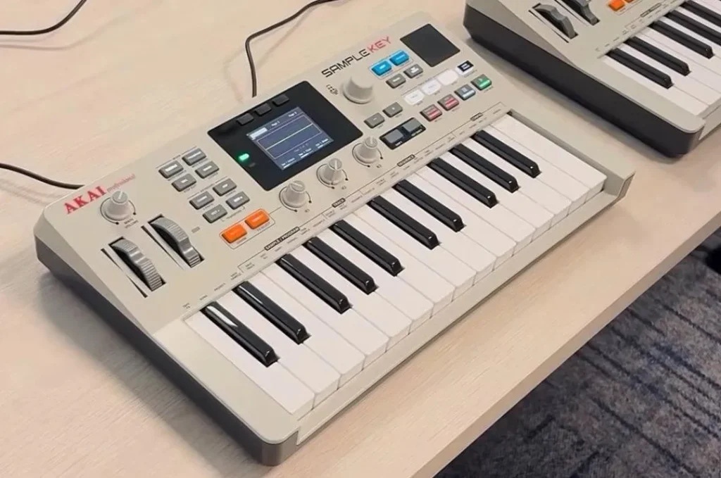 Akai Sample Key Buka Peluang Modifikasi Berbasis AI, Sampler Keyboard Ini Bisa Jadi Synthesizer