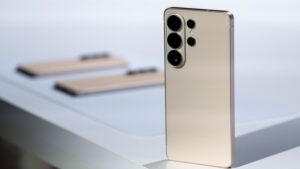 Galaxy S27 Ultra Dirumorkan Punya Baterai 5.700 mAh dan AI Kamera