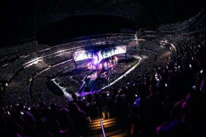 BTS Jadi Grup Pop Pertama yang Tembus US$500 Juta dari Penjualan Tur